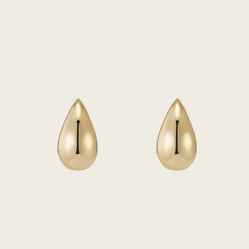 Daily Essential - Pure Dewdrop Gold Studs - Your Daily Starlight Harmony